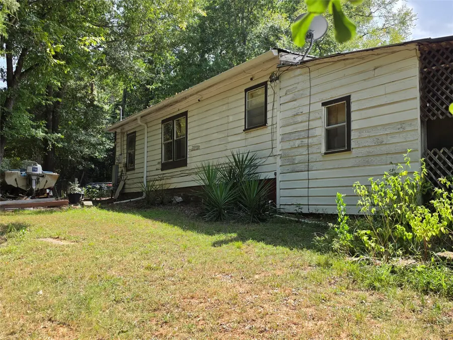 919 E Murchison Street, Palestine, TX 75801 - #2