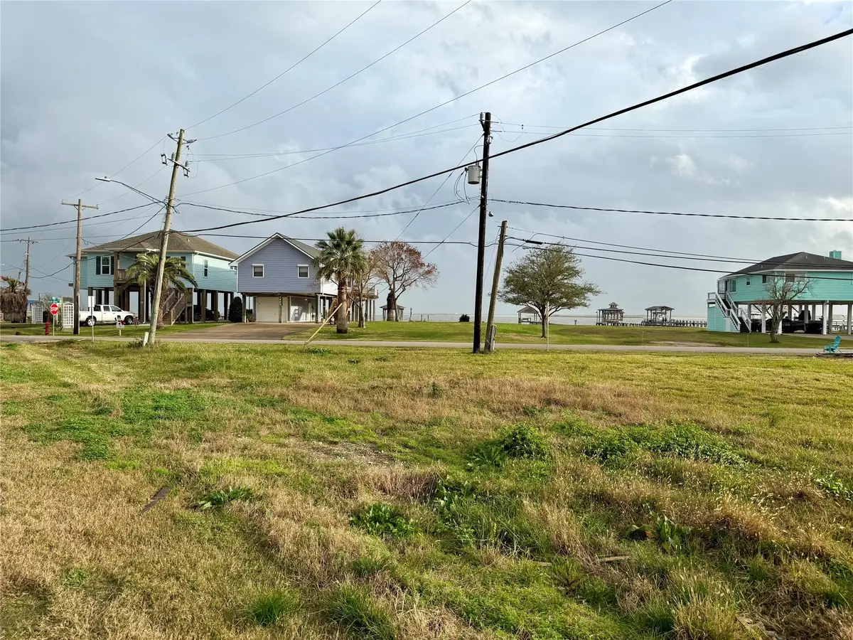 1602 Dick Bay Drive, San Leon, TX 77539 - Image #1