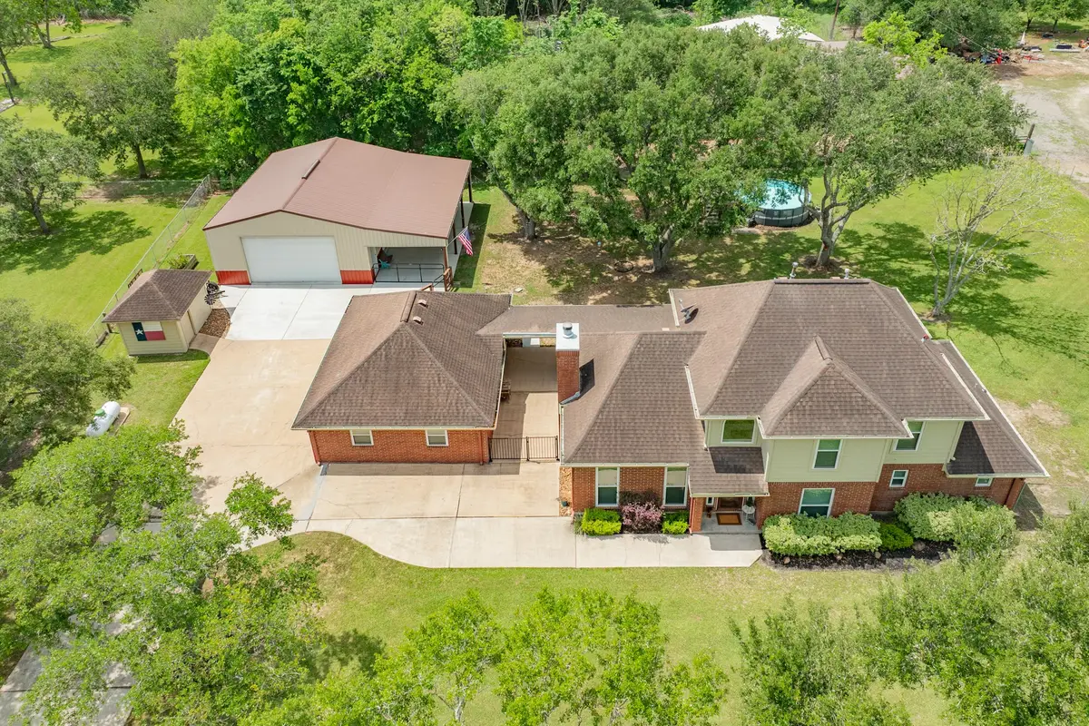 5620 County Road 166, Alvin, TX 77511 - #1