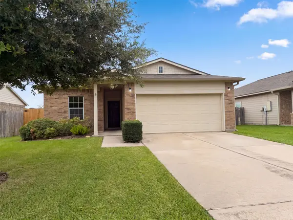 109 Mustang Stampede Drive, La Marque, TX 77568