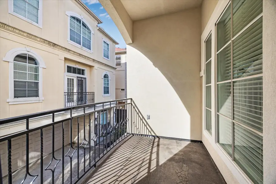 5208 Blossom Street #5, Houston, TX 77007 - #3