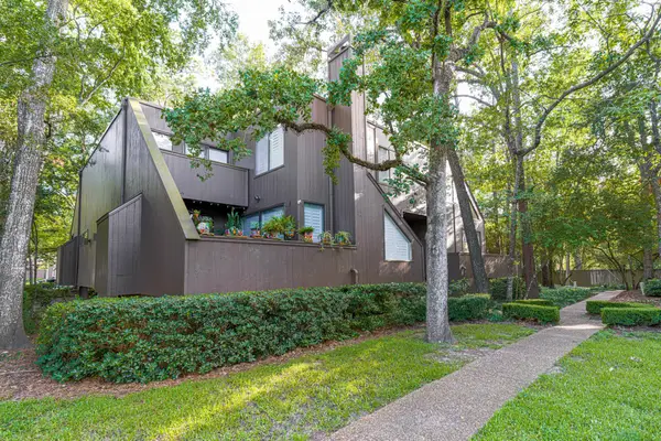 152 Litchfield Lane, Houston, TX 77024