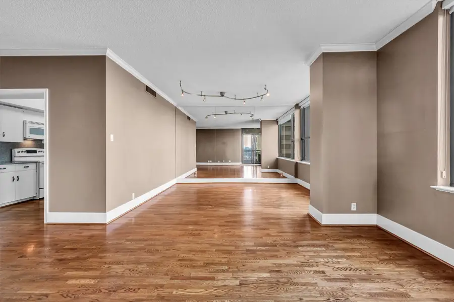 14 Greenway Plaza #9O, Houston, TX 77046 - Image #2