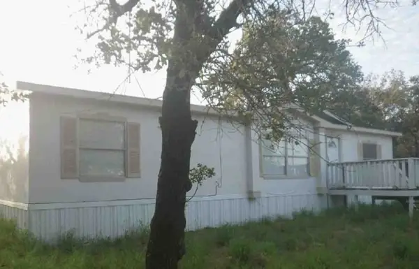 3640 Eichman Road, Poteet, TX 78065