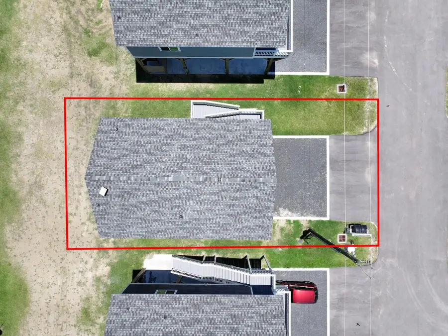 1032 Sunset Circle W, Crystal Beach, TX 77650 - Image #3