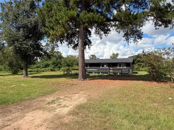 24704 Dublin Street, Hempstead, TX 77445