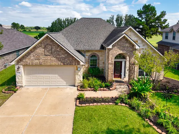 10010 Red Mesa Drive, Houston, TX 77095