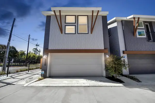 864 Paul Quinn Street #G, Houston, TX 77091