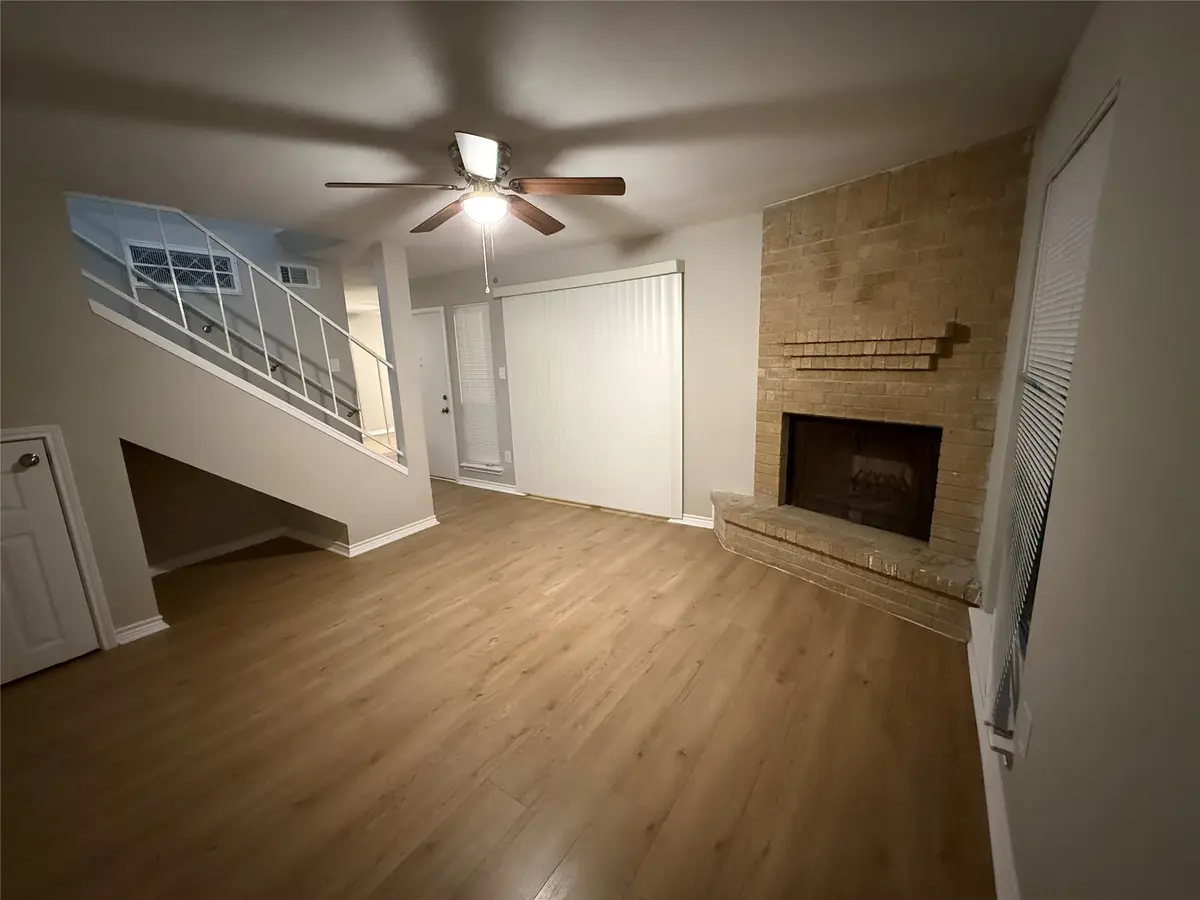 260 El Dorado Boulevard #1002, Houston, TX 77598 - Image #1