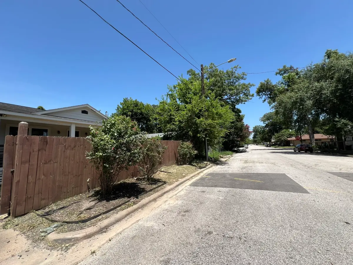 1309 Tarley Street, Houston, TX 77009 - #1