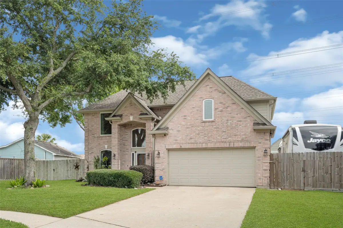 2205 W Van Trease Drive, Deer Park, TX 77536 - #1