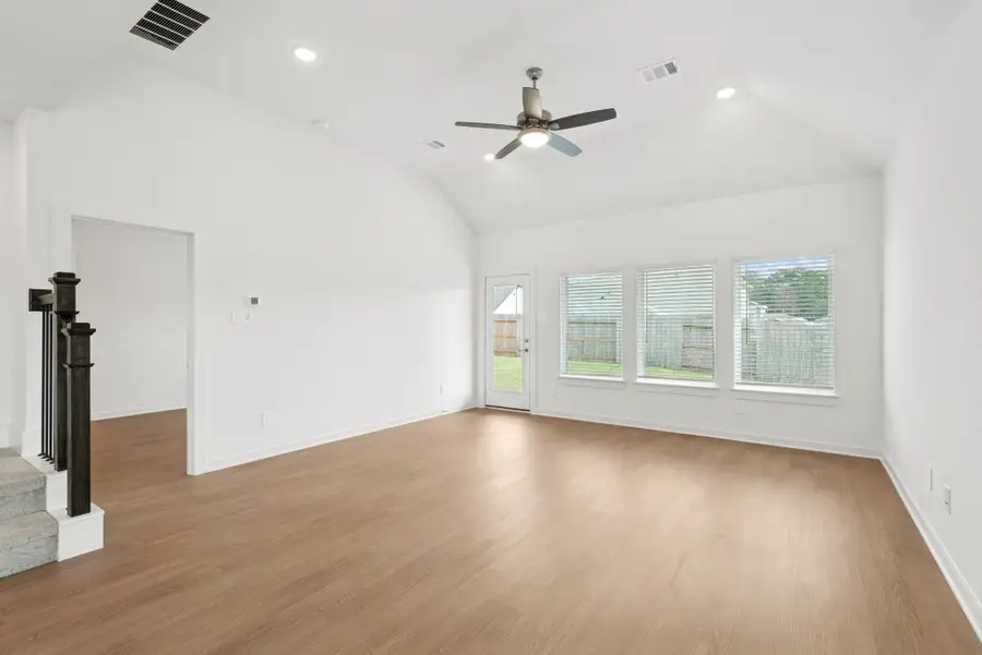 10243 Burton Path, Montgomery, TX 77316 - Image #3