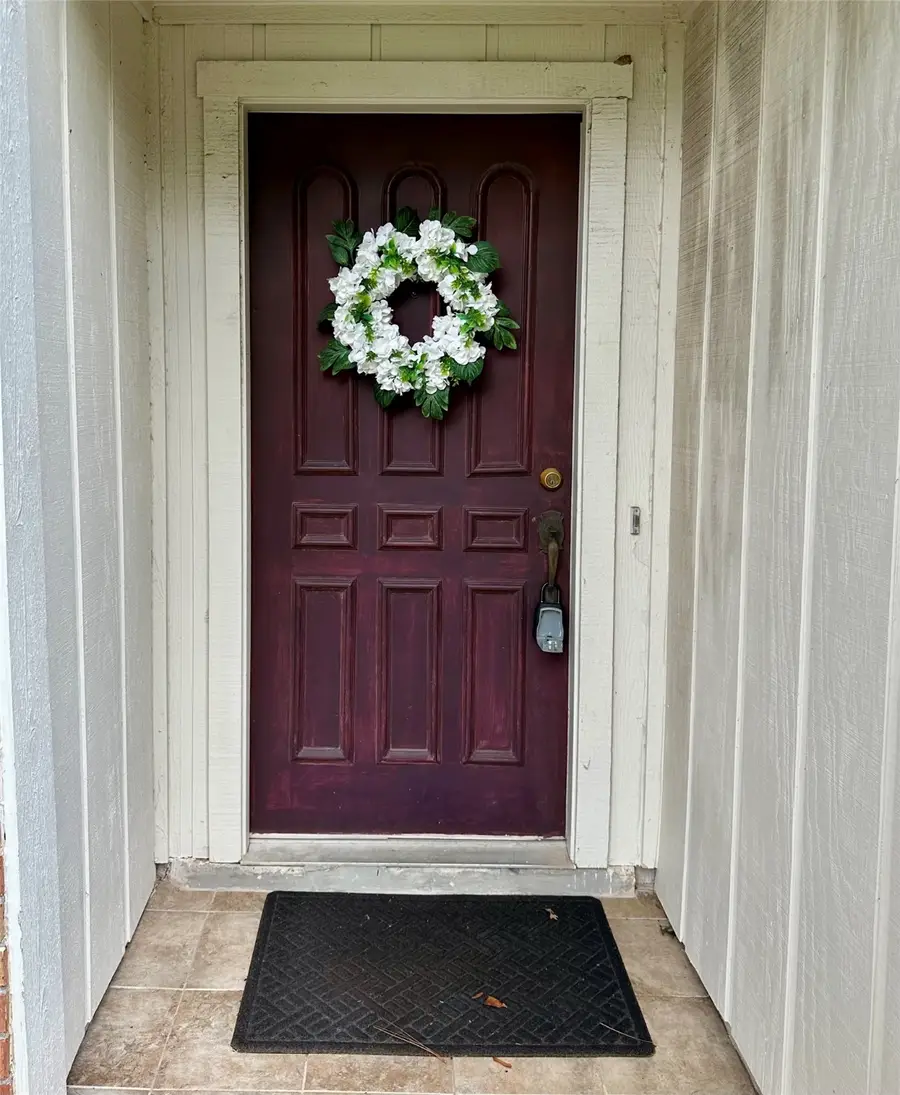 2103 Steamboat Run, Sugar Land, TX 77478 - Image #2