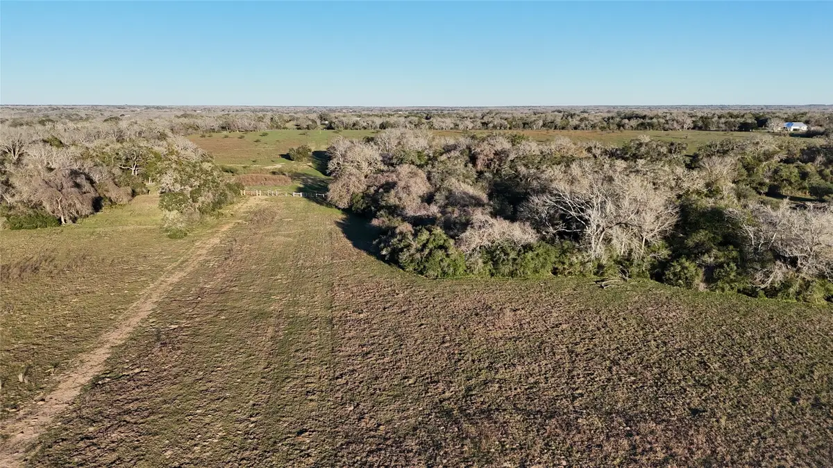 20.1290 Acres, Us Hwy 77 South S, Hallettsville, TX 77964 - Image #1