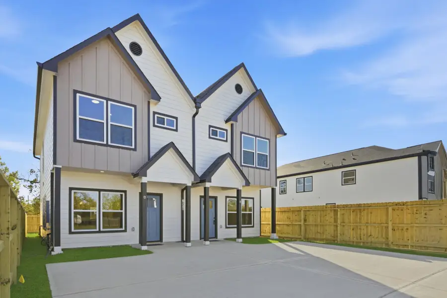 7958 Henson Street #A and B, Houston, TX 77028 - Image #3