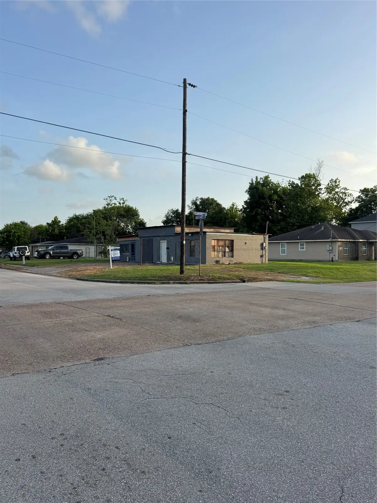 3 S Westward Street, Texas City, TX 77591 - #1