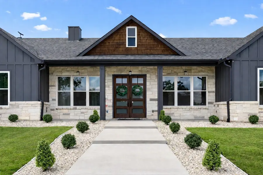 1507 Smith Rau Rd, Columbus, TX 78934 - Image #2