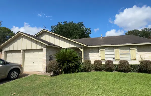 13630 Runney Meade Drive, Sugar Land, TX 77498