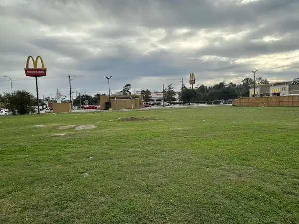 9603 Homestead Road, Houston, TX 77016