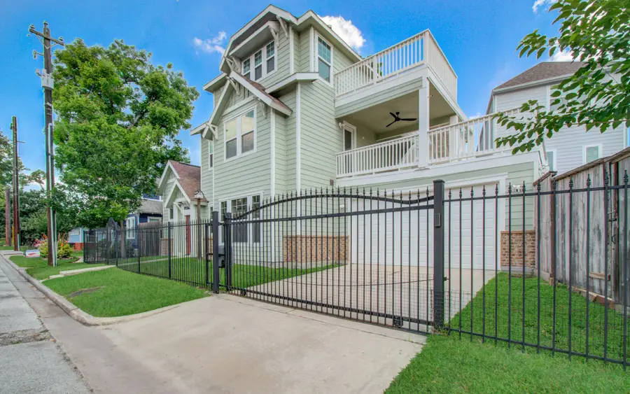 6621 N Main Street, Houston, TX 77009 - #3