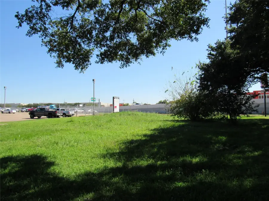 3735 Red Bluff Road, Pasadena, TX 77503 - #2