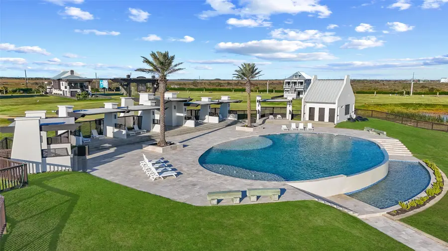 438 Seagrass, Gilchrist, TX 77617 - Image #3