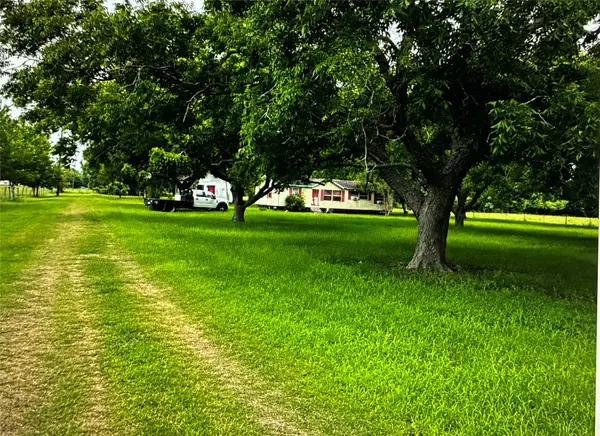 11410 County Road 160 Road, Boling, TX 77420