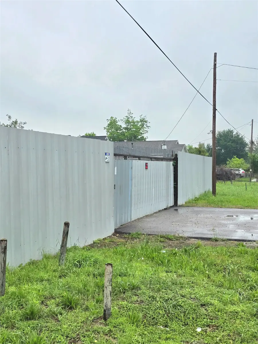 4303 Bennington Street, Houston, TX 77016 - #3
