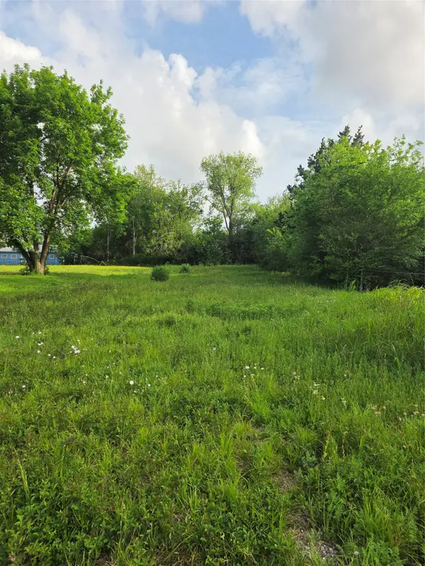 5142 Clover Street, Houston, TX 77033