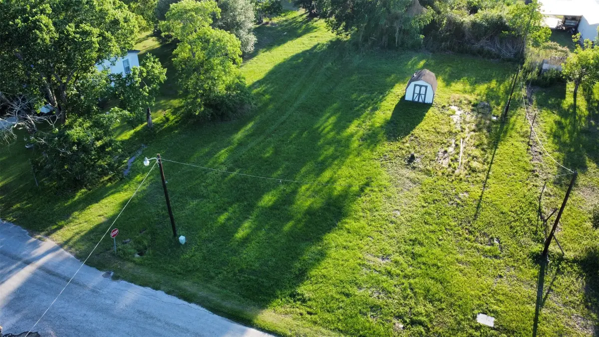 345 20th Street, Hempstead, TX 77445 - #1