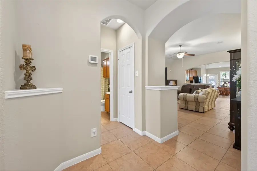 17242 Marquette Point Lane, Humble, TX 77346 - Image #3