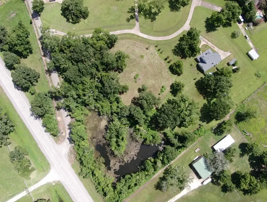 130 Sally Lake Court, Angleton, TX 77515 - #3