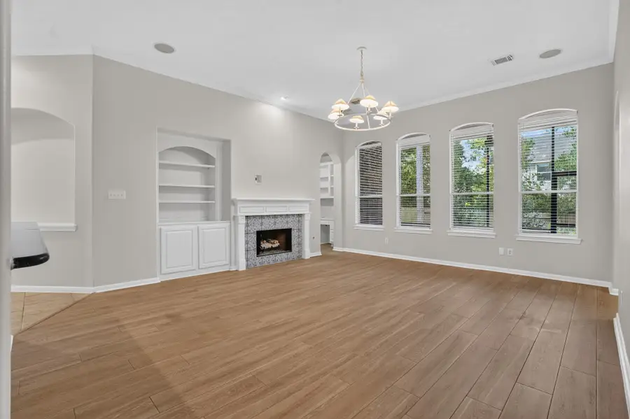 62 S Bardsbrook Circle, The Woodlands, TX 77382 - #3