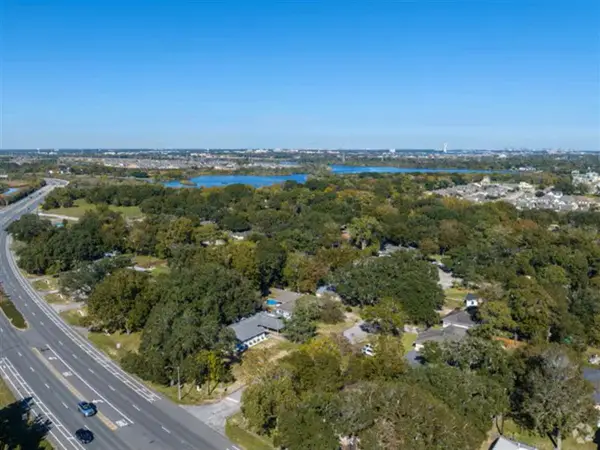 7550 Hacker Road, Hitchcock, TX 77563