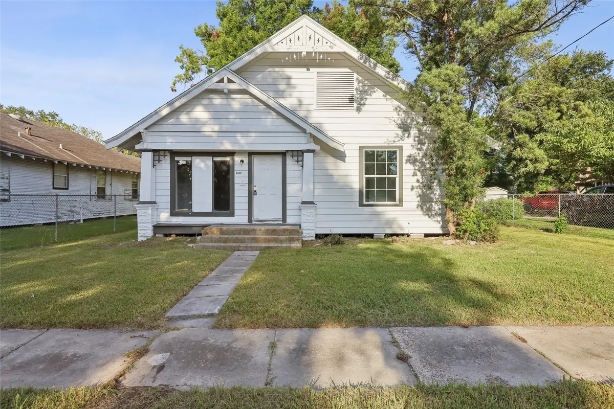 2437 Avenue F, Beaumont, TX 77701 - Image #1