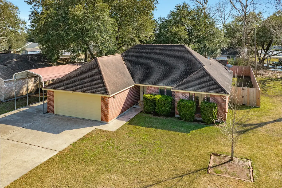 11927 24th Street, Santa Fe, TX 77510 - Image #1