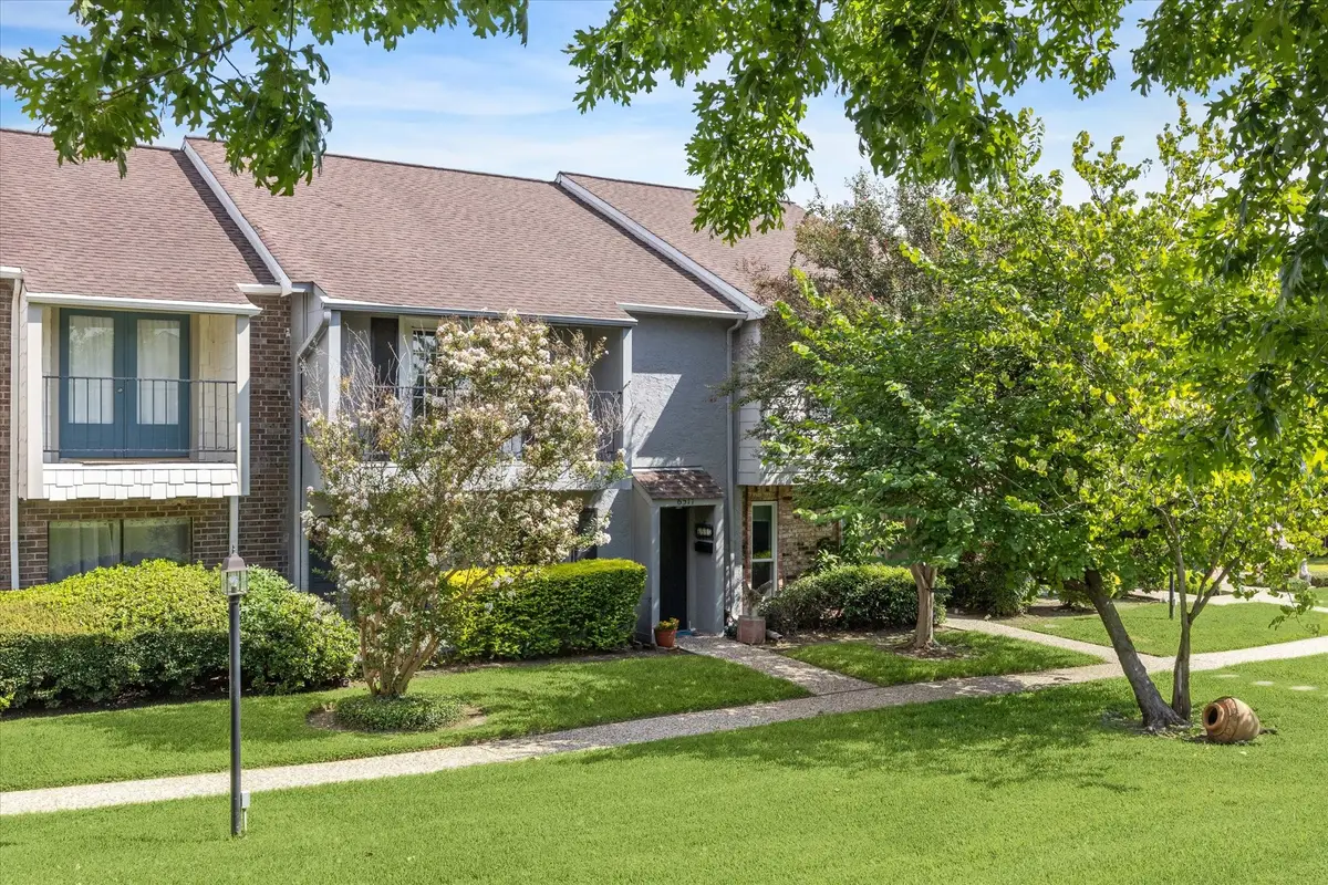 6517 Wanda Lane, Houston, TX 77074 - Image #1