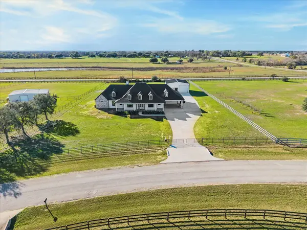 27645 Spring Hill Road, Waller, TX 77445