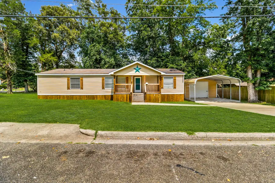 404 E Mimosa Drive, Livingston, TX 77351 - #3