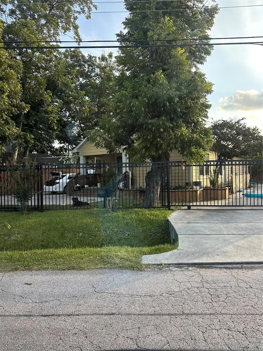 6505 Frisco Street, Houston, TX 77022 - Image #3