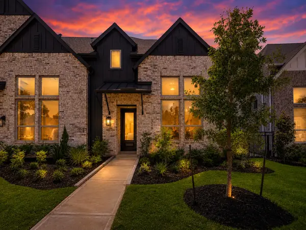 308 Fields Lane, Montgomery, TX 77316