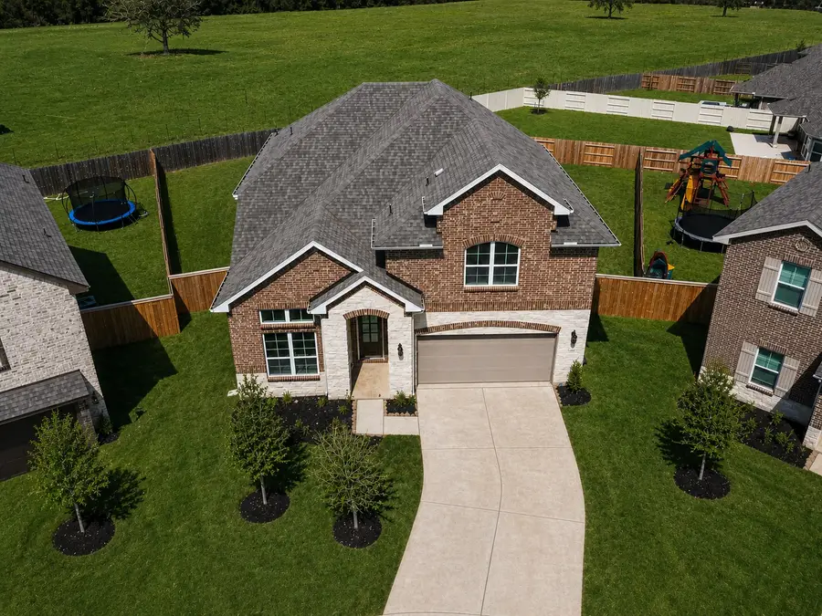 2016 Woodland Park Court, Conroe, TX 77384 - #2