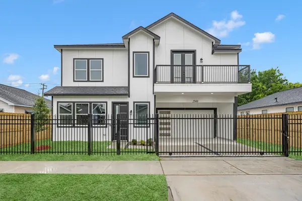 2348 Delafield Street, Houston, TX 77023