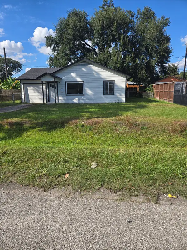 117 Treasure Drive, Houston, TX 77076
