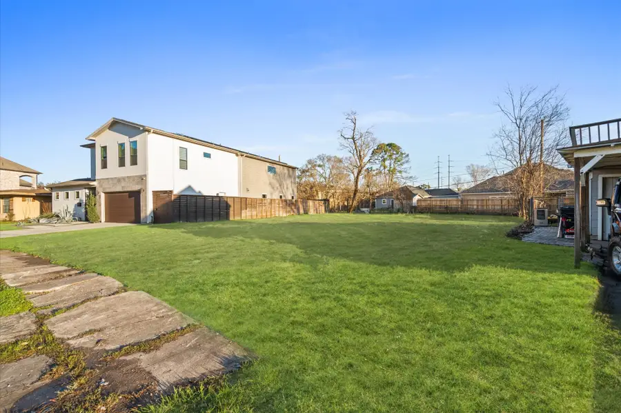 6919 Burgess Street, Houston, TX 77021 - Image #2