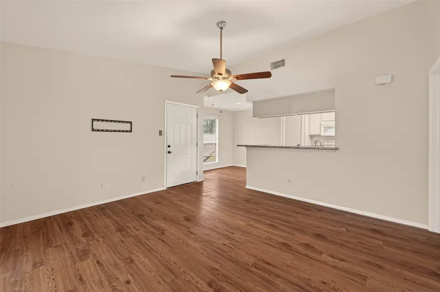 15534 Zabolio Drive #246, Houston, TX 77598 - Image #3