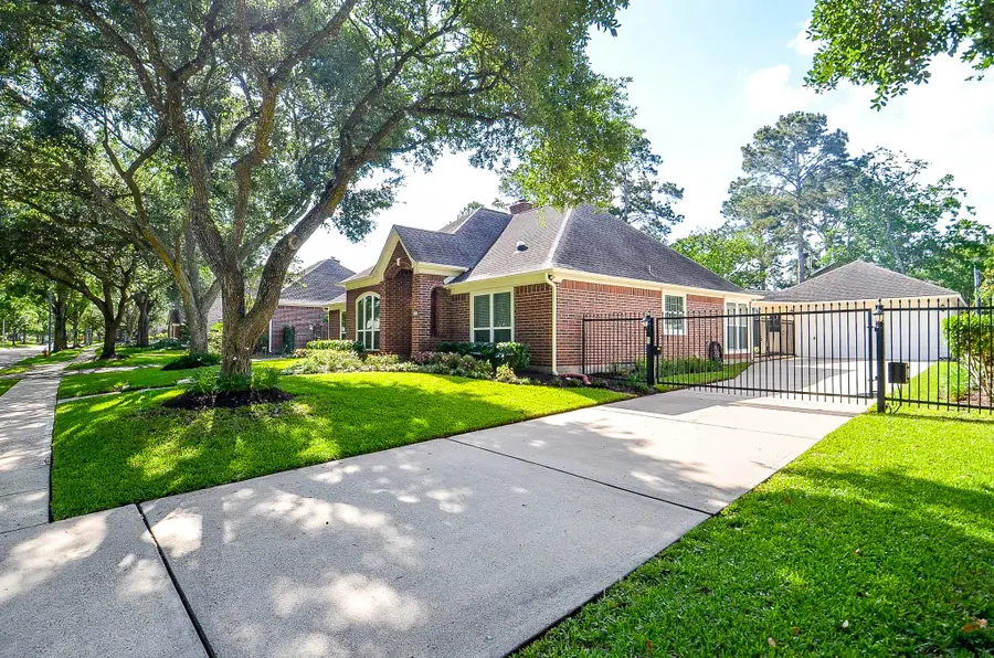 15814 El Dorado Oaks Drive, Houston, TX 77059 - #2