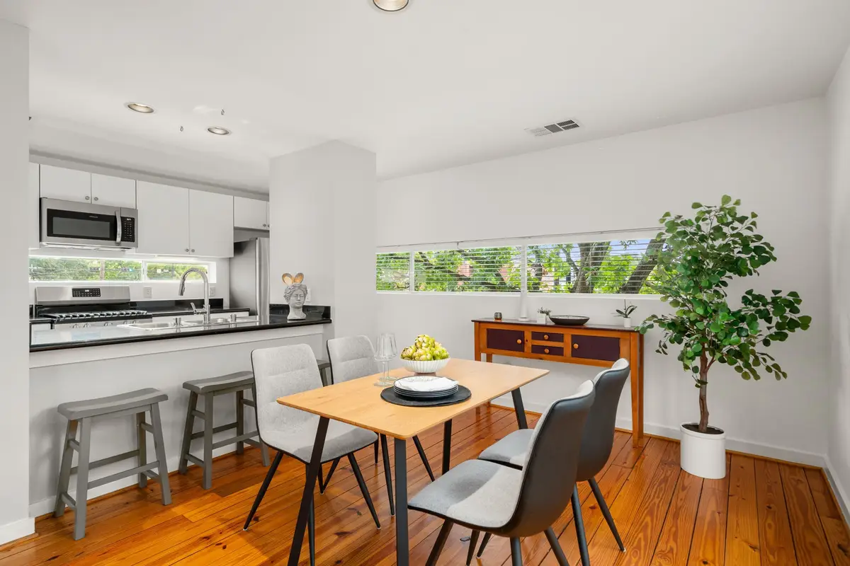 3105 Caroline Street, Houston, TX 77004 - Image #1