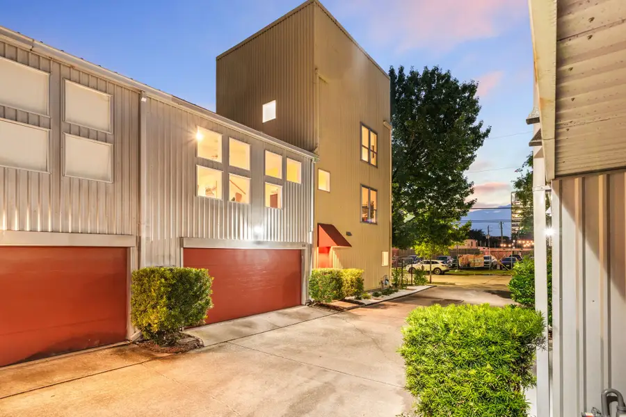 3105 Caroline Street, Houston, TX 77004 - Image #2