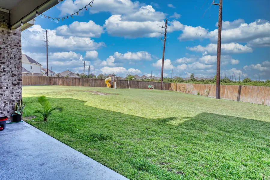 6822 Regal Lakes Drive, Katy, TX 77493 - Image #3